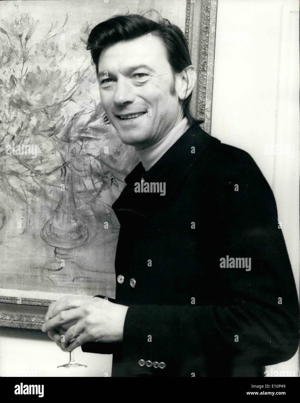 Nov. 11, 1973 - LAURENCE HARVEY DIES. Actor LAURENCE HARVEY died early today from cancer. He was 45. PHOTO SHOWS:- LAURENCE HARVEY, the famous actor, who died early today. Stock Photo