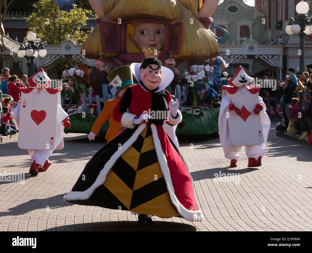 Queen of Hearts in the Disney Character Parade,  Disneyland Paris, Marne-la-Vallée, France Stock Photo