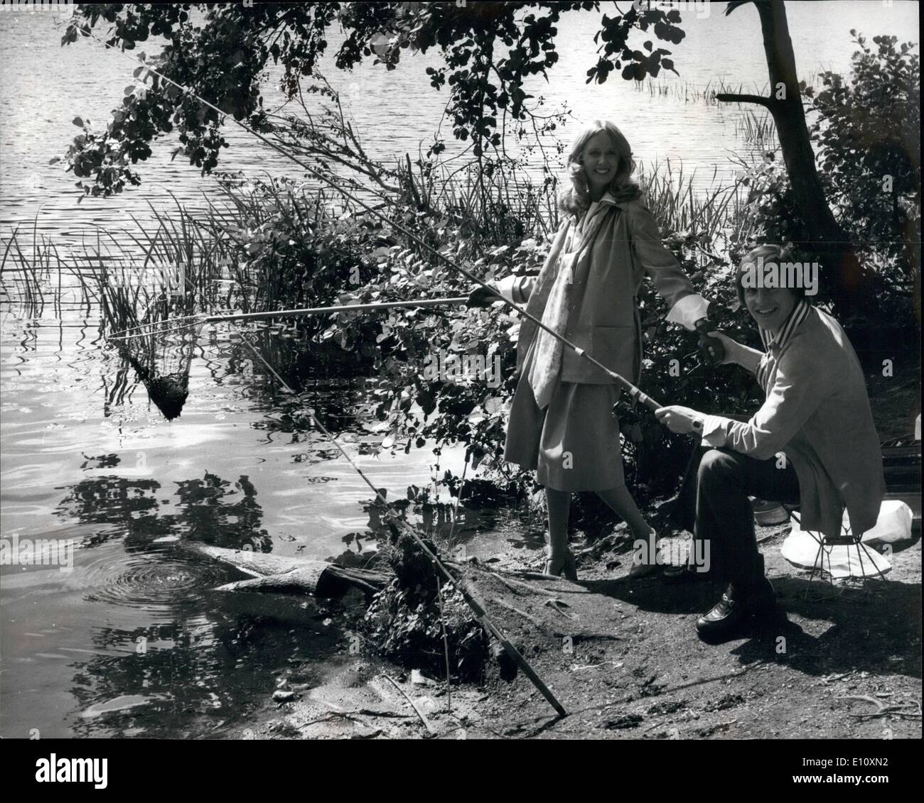 Aug. 08, 1974 - Shooting begins on the new film ''Alfie Darling'' Alan Price plays the title role: Alfie Elkins, the screen's most famous rought and ready Romeo, made his welcome return to motion pictures when shooting began today on the new film ''Alfie Darling'', a Signal Film production. Playing the title-role is Alan Price, the Pop singer and composer. Alec making her motion picture starring debut as Abby in the film is Alan's co-star, American born actress, Jill Townsend, who in private life is married to British actor Nicol Williamson Stock Photo