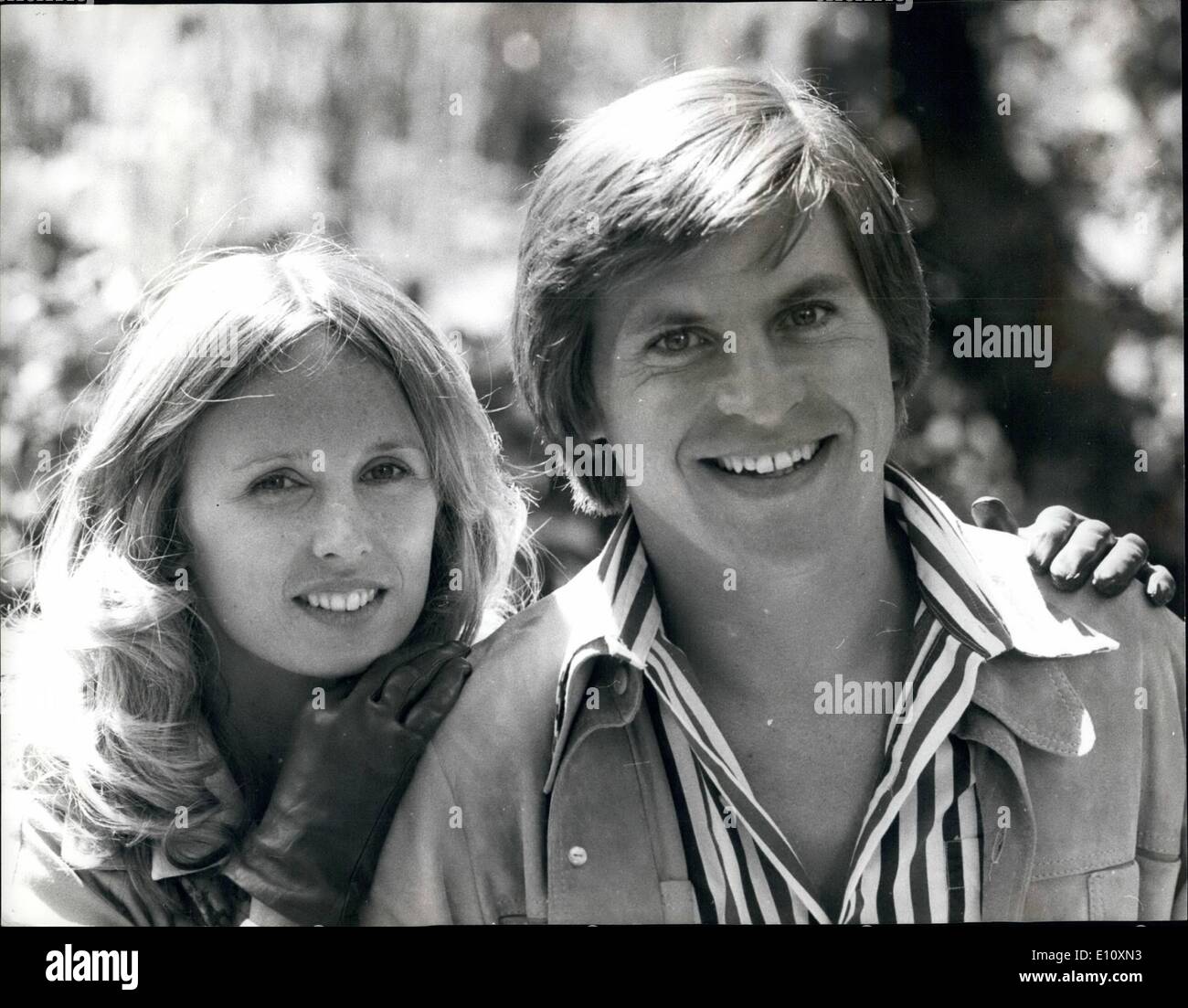 Aug. 08, 1974 - Shooting begins on the new film ''Alfie Darling'' Alan Price plays the title role: Alfie Elkins, the screen's most famous rought and ready Romeo, made his welcome return to motion pictures when shooting began today on the new film ''Alfie Darling'', a Signal Film production. Playing the title-role is Alan Price, the Pop singer and composer. Alec making her motion picture starring debut as Abby in the film is Alan's co-star, American born actress, Jill Townsend, who in private life is married to British actor Nicol Williamson Stock Photo