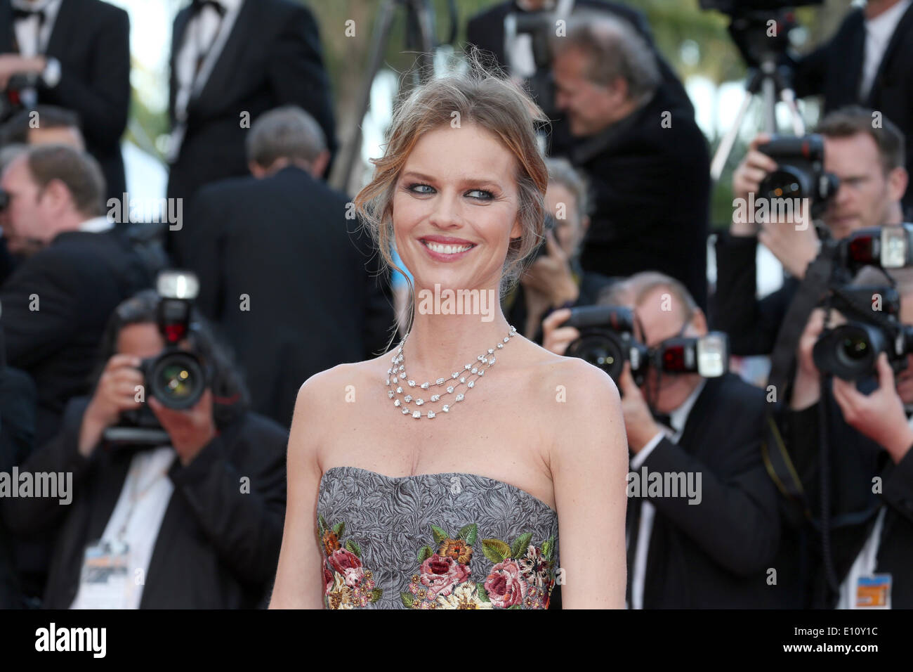 その他 Arena july/august 1999 Eva Herzigova Eva Herzigova Premiere Conquest 64th Festival Stock Photo