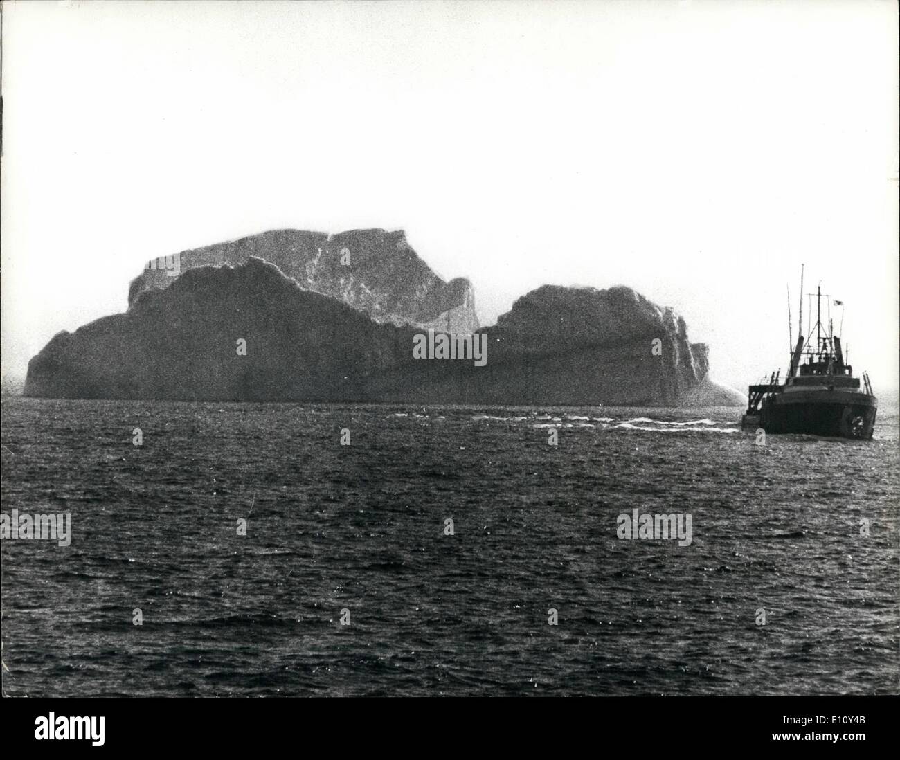 Aug. 08, 1974 - Towing away an iceberg. The scene as the motor vessel Hudson service tows away an iceberg from as area off the Newfoundland coast where British petroleum' s rig. Haydrill, is drilling for oil. Some of the iceberg up to 10 millions town. Stock Photo