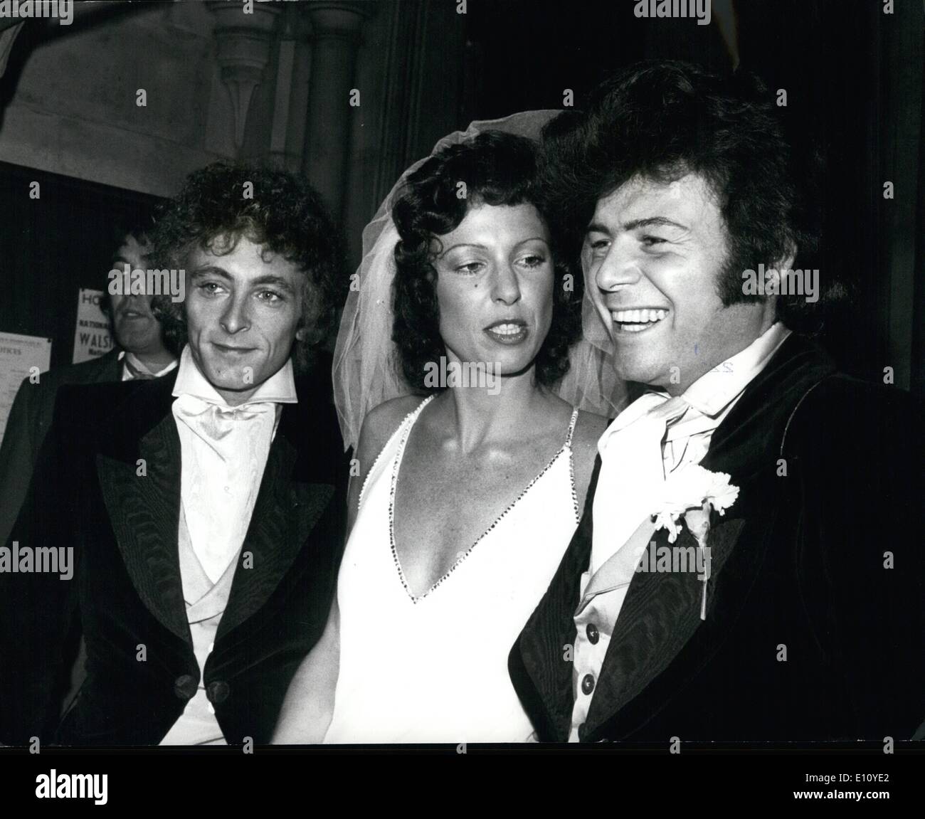 Sep. 09, 1974 - Pop Star Gary Glitter Is The Best Man At His Manager's Wedding In London: One of Britain's leading managers, record producers and songwriters, Mike Leander, was married today to top fashion model Penelope Carter, at St James' Church, Spanish Place, London. Pop Superstar, Gary Glitter, one of the pop stars managed by Leander Was the best man. Gary Glitter has a serious throat condition, and shortly goes into hospital for an operation. But he has been warned that he may never sing again after the operation Stock Photo