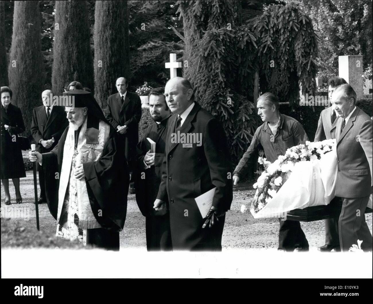 Oct. 10, 1974 - The Funerals Of Tina Niarchos: Photo shows. Headed by the metropolite of Paris the coffin of tina Niarchos on the way to the family-grave. On the left in the background Stavros Niarchos. Stock Photo