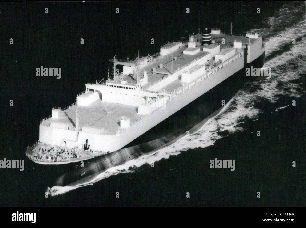 Dec. 12, 1974 - Japanese ship to carry 6,000 cars; The ''Jinyu-Maru'', the word's biggest automobile carrier, which can carry 6,000 cars, undergoes her sea trials off the coast of Japan. The ship 224.985 meters long, 32.20 m wide, and weighing 16,343 tons, with a speed of 24.83 knots was built by Mitsubishi Heavy Industries at their Kobe shipyard, for the Nihon Yusen Shipping Co. Stock Photo