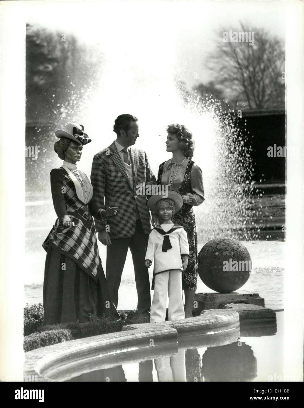 Mar. 24, 1975 - Exhibition of ''Jennie'' Costumes Opens at Blenheim Palace. A special attraction for summer visitors to Blenheim palace this year will be an exhibition of costumes from Thames Television's recent, highly acclaimed drama series ''Jennie, Lady Randolph Churchill''. Presented by Thames in association with The Duke of Marlborough, it will be opened by the star of the series, Lee Remick today Stock Photo