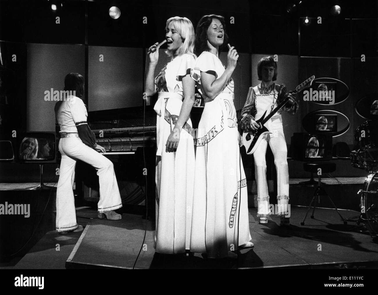 Abba concert Black and White Stock Photos & Images Alamy