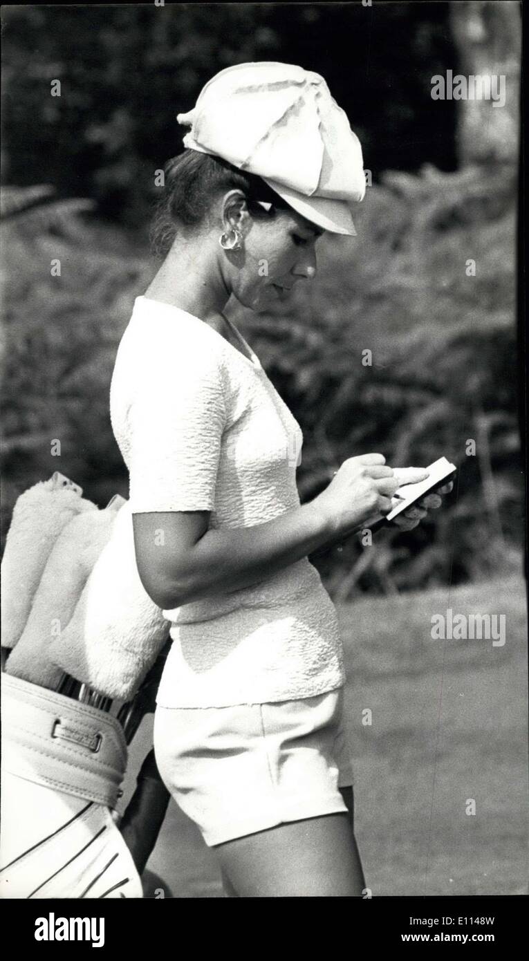 Aug. 07, 1975 - European Women's Open golf championship at Sunningdale. Photo shows Janet LePera (USA) finds her hair a useful place to carry her tees asshestops to mark her card on the 12th tee. Stock Photo