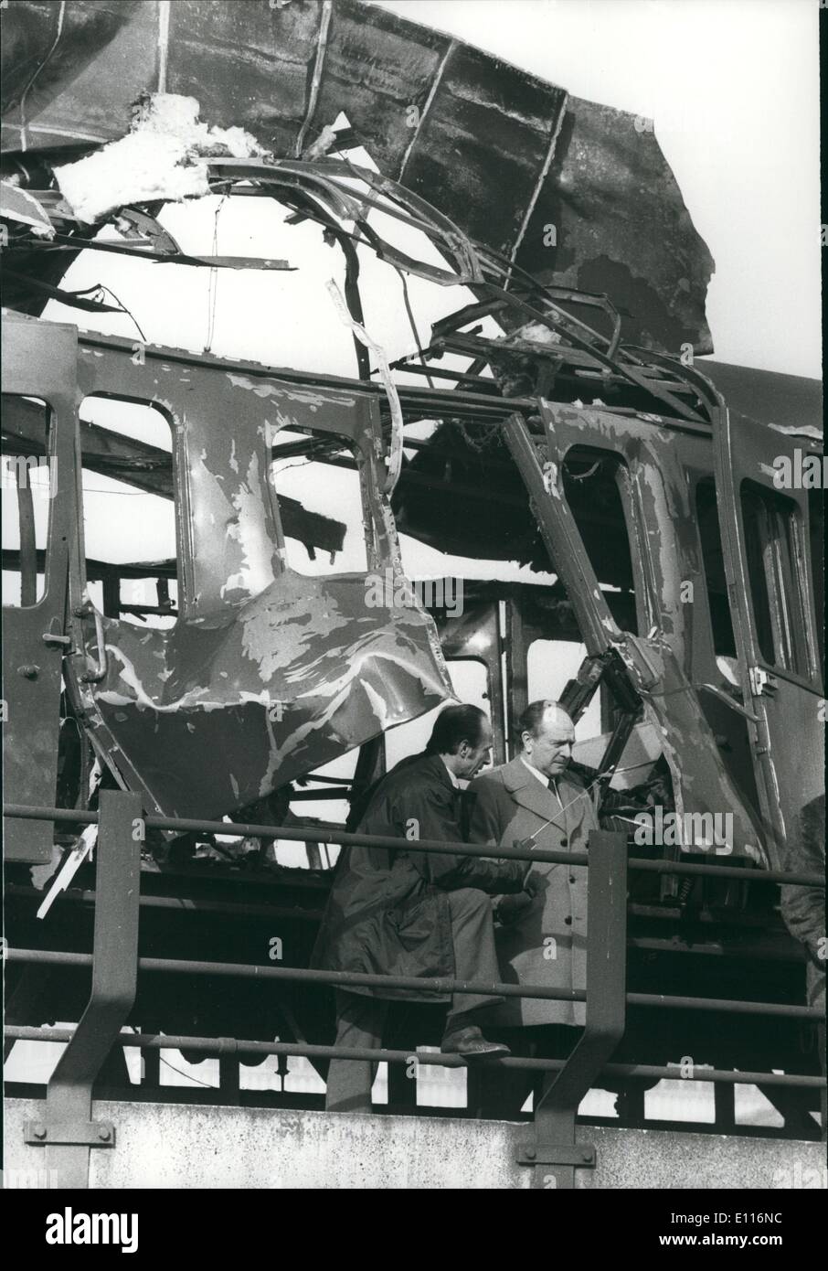 Old Exploded Train Mar. 03, 1976 - A Bomb Blasts An Empty Train Outside Cannon Street ...