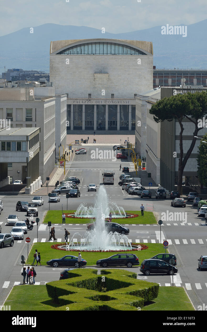 Rome. Italy. EUR. Viale della Civiltà del Lavoro & the Palazzo dei Congressi. Stock Photo