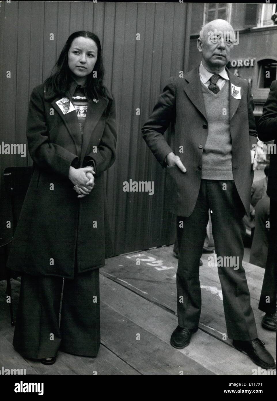 Apr. 04, 1976 - Rome: The daughter of Chile communist leader Luis Corvalan, Viviana, is in Rome to attend at the manifestation organized by the Italian Comunust party to claim freedom to the Chilean comunist leader. Photo Shows Viviana Corvalan and the comunist Giancarlo Pajetta. Stock Photo