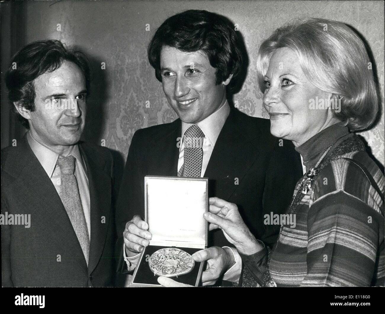 Apr. 15, 1976 - He won the medal for his TV show ''Sunday Date'' during which he informs viewers about new movies and shows. Michele Morgan presented the award. Stock Photo