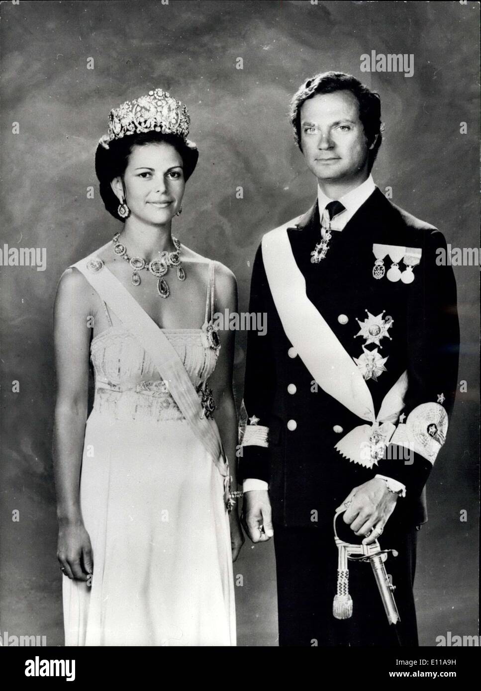Oct. 08, 1976 - New Official Photographs Of The King And Queen Of Sweden. Photo shows The latest official photograph of King Carl Gustaf and Queen Silvia of Sweden, taken by photographer Lennart Nilsson. Stock Photo