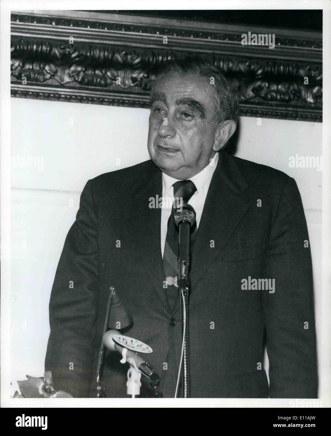 1976 edward teller hi-res stock photography and images - Alamy