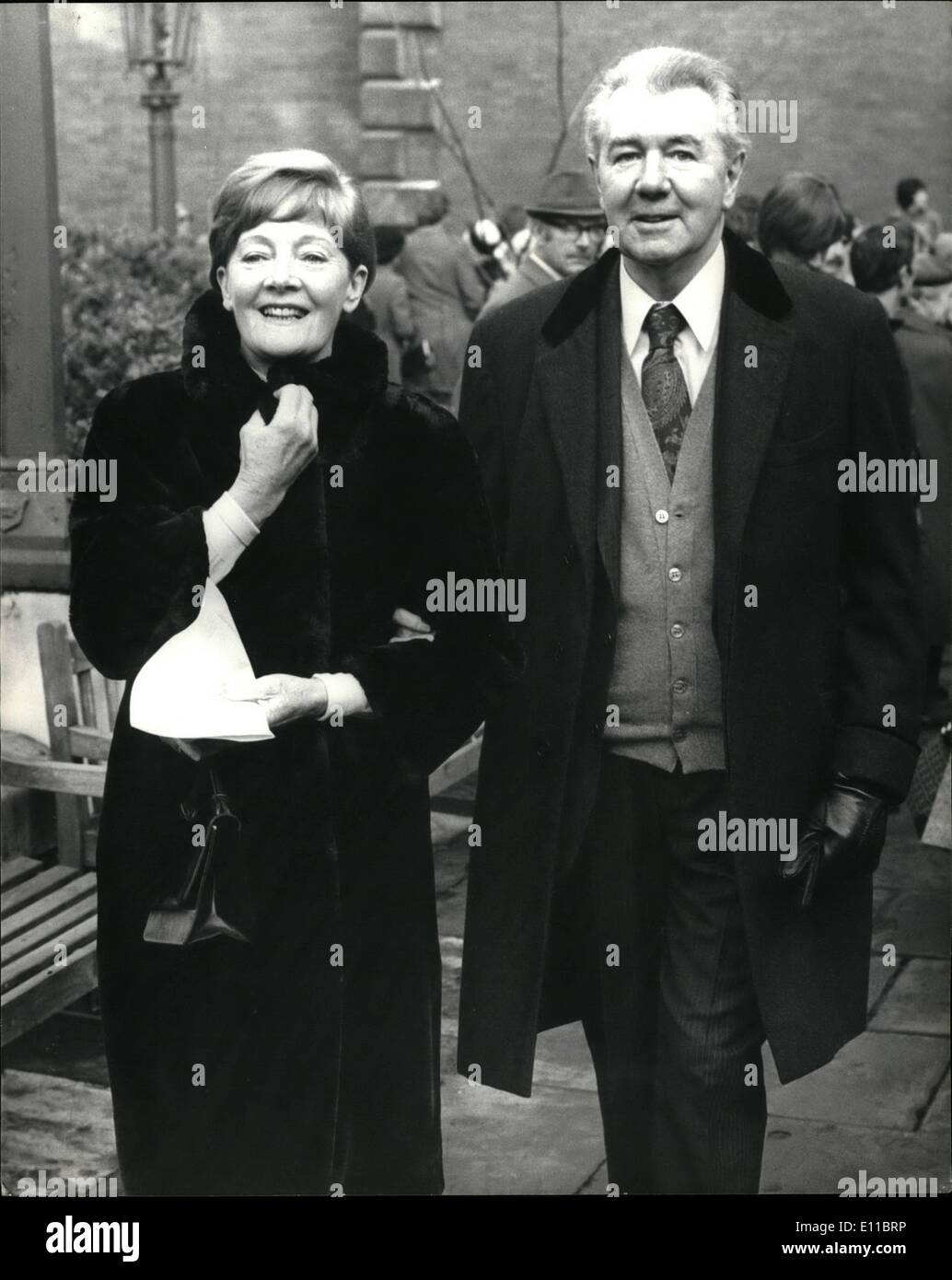 Dec. 12, 1976 - Thanksgiving service for Dame Edith Evans: A thanskgiving service took place today at St Paul's the actor's church in Covent Garden, It was attended by a large theatrical contigent, which inculded Dame Peggy Ashcroft, Sir Michael Redgrave and Sir Alec Guinness. Photo shows Sir Michael Redgrave and Lady Redgrave arriving for the service today. Stock Photo