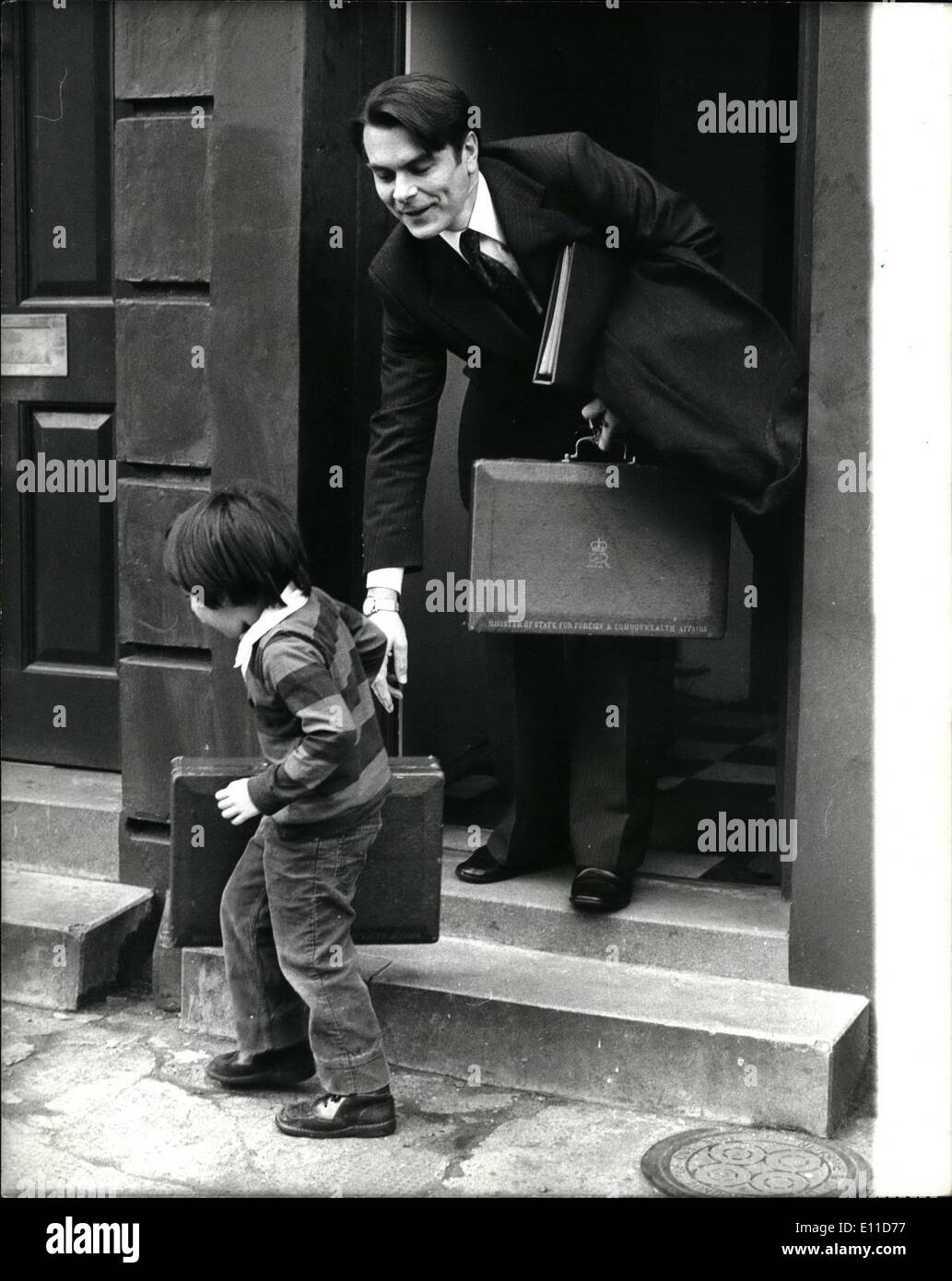 Dr david owen hires stock photography and images Alamy