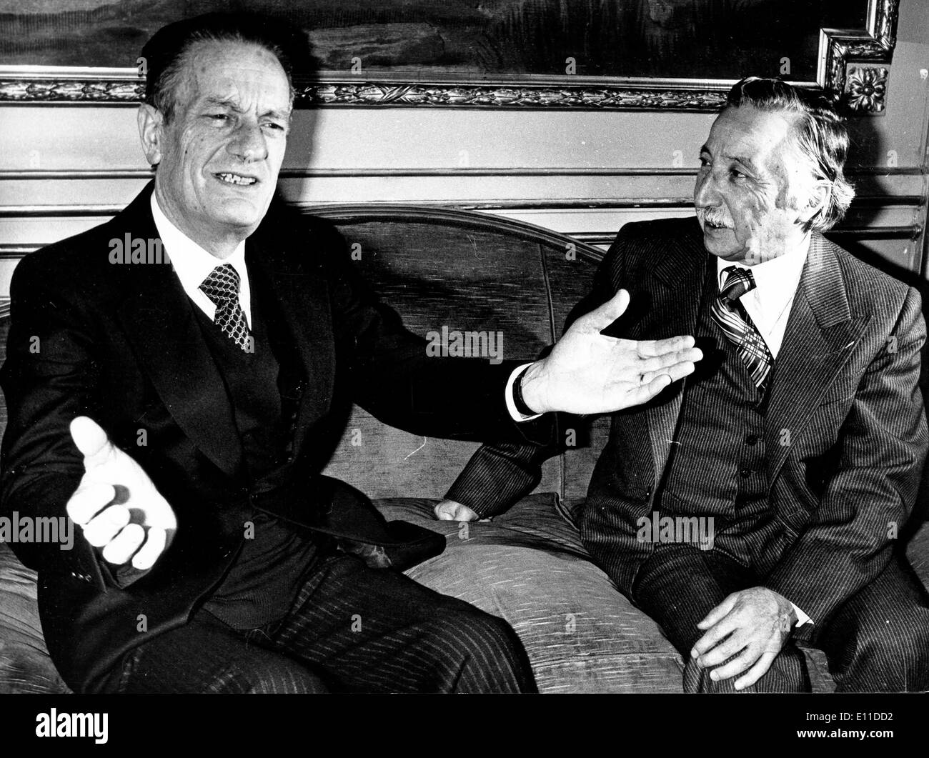 Luis corvalan hires stock photography and images Alamy