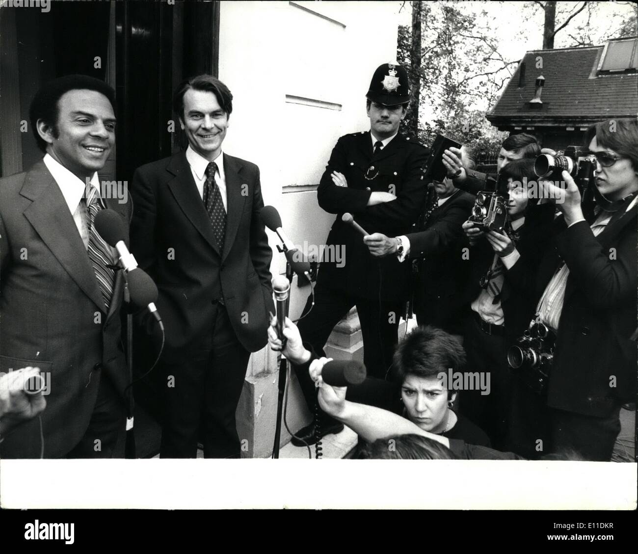 May 05, 1977 - Andrew Young the American Ambassador to the U.N. calls on Dr Owen for Breakfast: Mr Andrew Young the American Ambassador ti the United Nations,met Dr David Own the Foreign Secretary over breakfast, at his official residents No 1 Carlton Gardens-He has just arrived back from an eight Nation tour of Africa. Photo shows Mr Andrew Young faced the press outside Carlton Gardens this morning after his working breakfast with Dr David Owen the Foreign Secretary who is looking on. Stock Photo