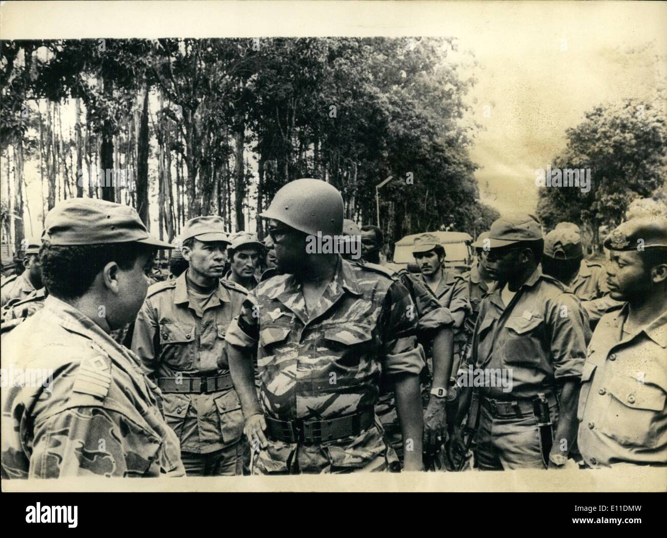 May 05, 1977 - President Mobutu Meets His Allies - President Mobutu of Zaire paid a Visit to his mixed forced of Zairean and Moreccan Troops on the Outskirts of Mutahatahe, dressed in a Para-outfit. Stock Photo