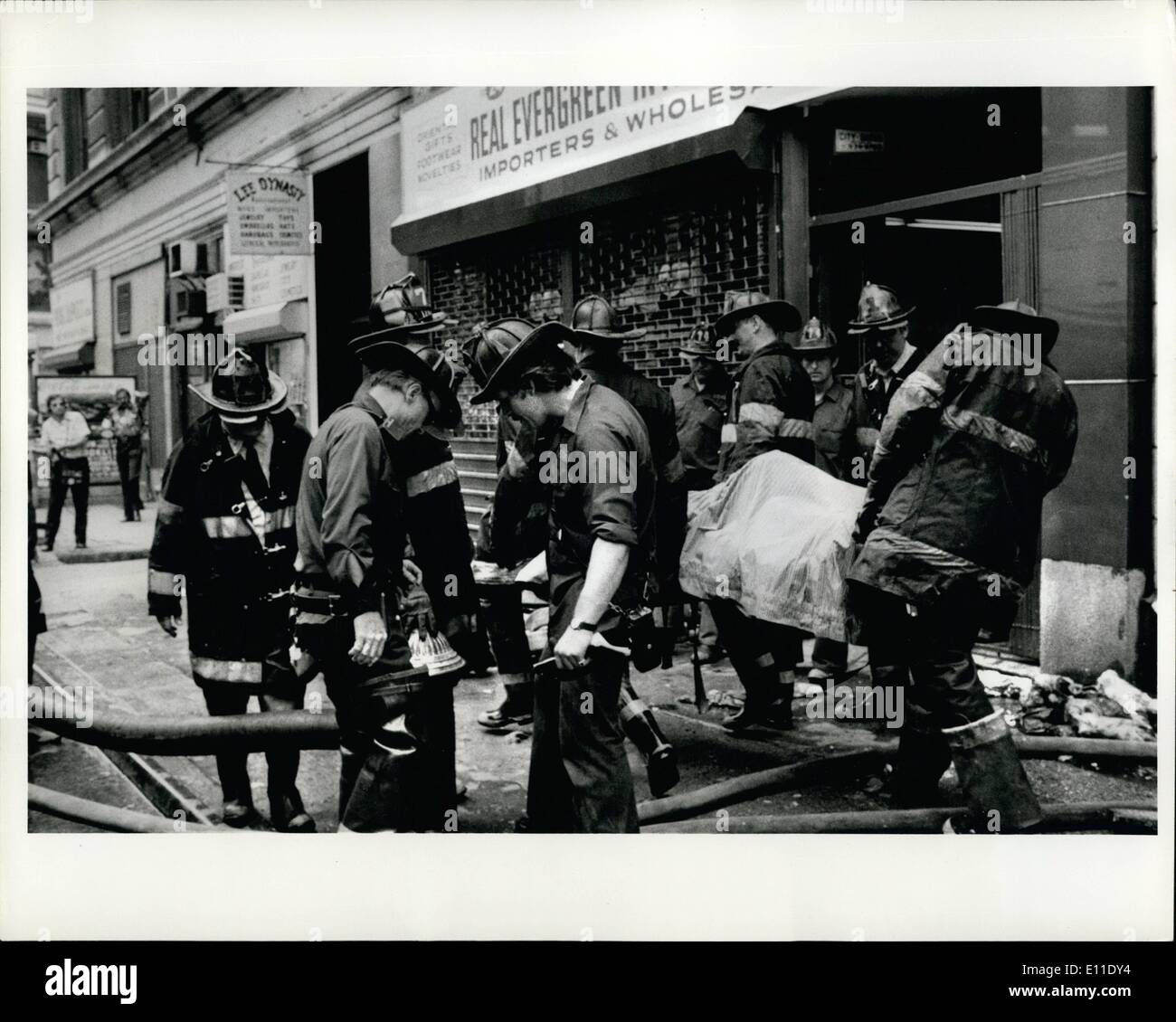 May 05, 1977 - Everard Baths 28 west 28 street NYC. fire. Stock Photo