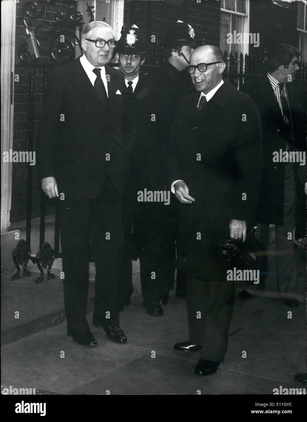 Dec. 12, 1977 - Prime Minister begin meets Prime Minister Callaghan at No10 for Talks: Prime Minister begin of Israel who is in Stock Photo