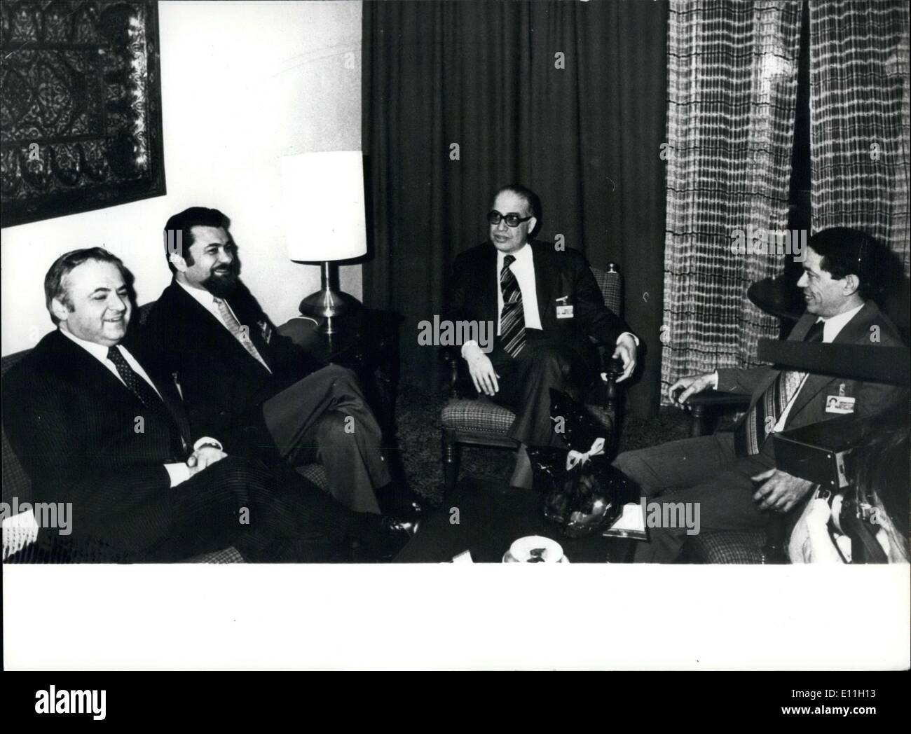 Dec. 20, 1977 - Egyptian And Israeli Peace Negotiators Meet In Cairo: Photo shows a meeting between the Egyptian and ad Israeli Stock Photo