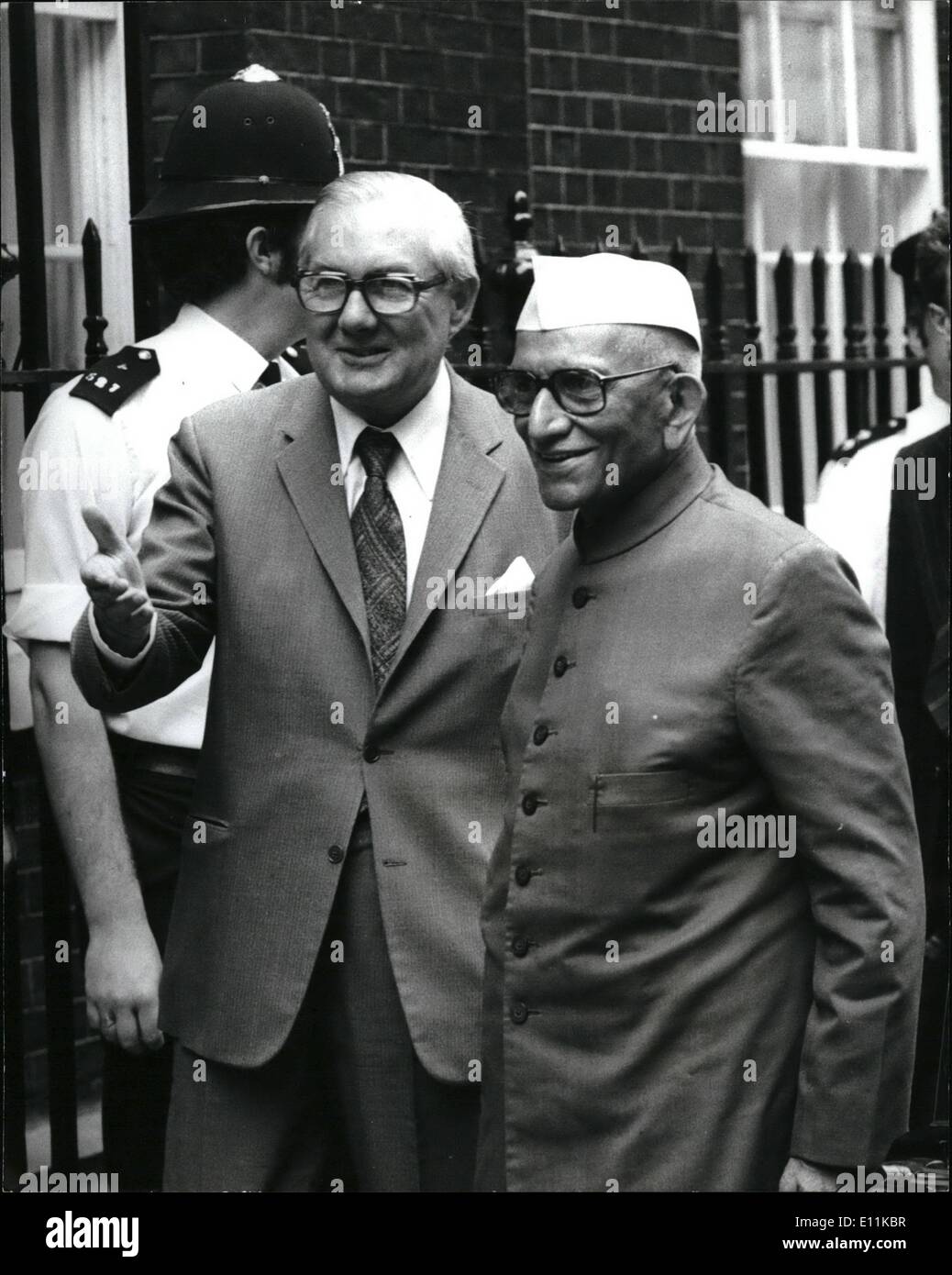 Jun. 06, 1978 - June 6th 1978 Indian Prime Minister arrives in London. Mr. Morarji Desai, the Prime Minister of India arrived in London today for talks with the British Prime Minister Mr. James Callaghan. Photo Shows: Prime Minister Callaghan greets Prime Minister Desai when he arrived at No. 10 Downing St. for talks this afternoon. Stock Photo