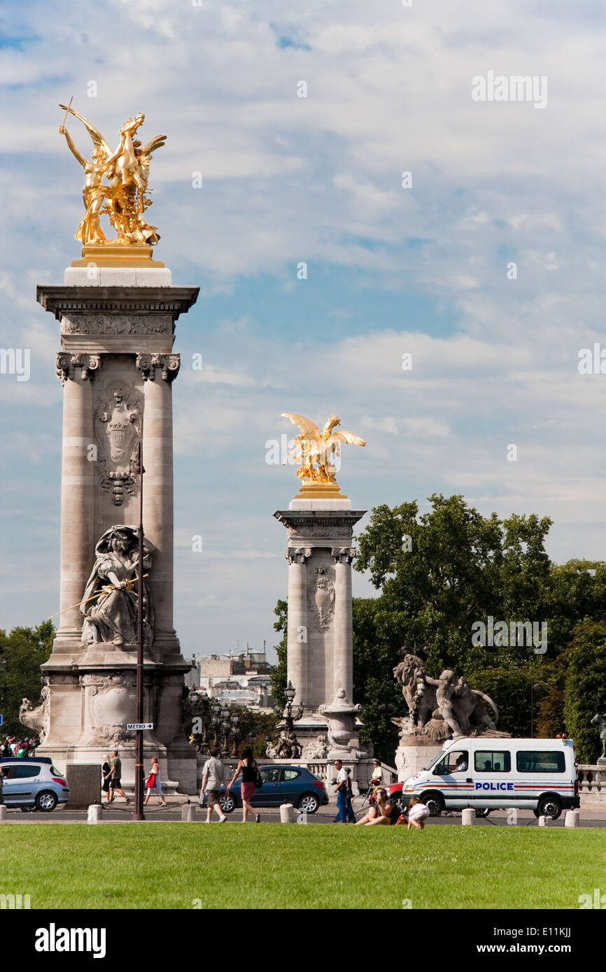 Pont Alexandre III, Paris, Frankreich - Pont Alexandre III in Paris, France Stock Photo