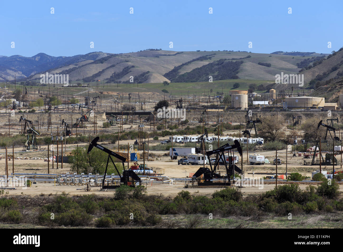 San Ardo Oil Field Stock Photo Alamy