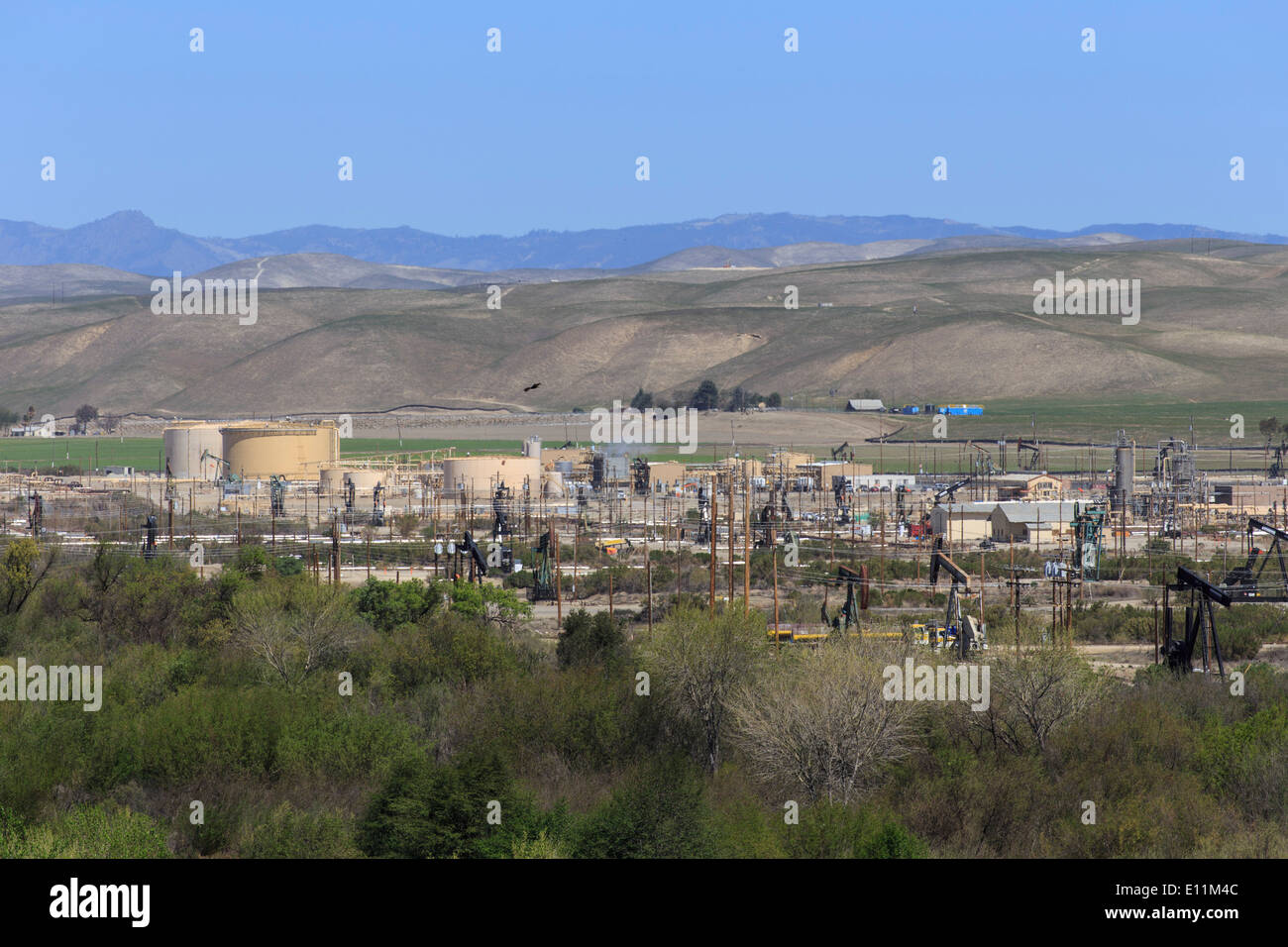 San Ardo Oil Field Stock Photo Alamy
