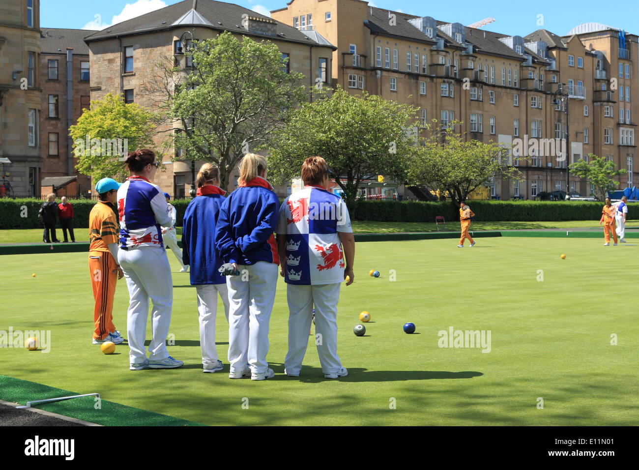 Kelvingrove Lawn Bowls Centre, Glasgow, Scotland, UK. 21st May, 2014.  - Malaysia and England mens & Womens Commonwealth Lawn Bowls being played in great weather on the new surfaces. Paul Stewart/Alamy News Stock Photo