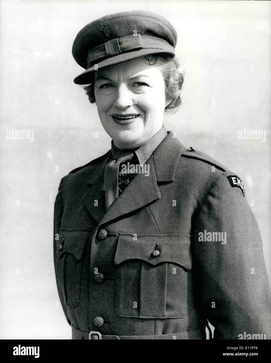 Sep. 09, 1979 - Dame Gracie Fields Dies: Gracie Fields, 81, died today at her home on the Island of Capri. She was last in Britain in February of this year to reve her Damehood from the Queen Mother. Photo shows Gracie Fields in her ENSA uniform in 1943. Stock Photo