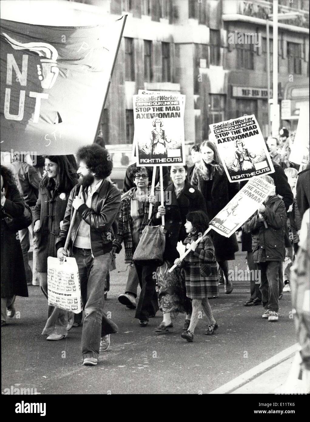 Dec. 04, 1979 - National Union of Teachers March on county Hall: Thousands of Teachers and pupils held a demonstration march in Stock Photo