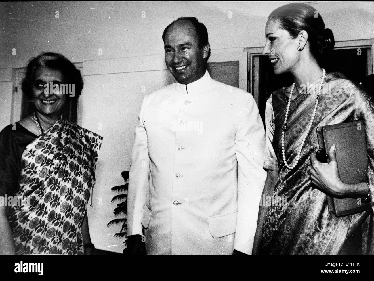 INDIRA GANDHI, Prime Minister of India meets the AGA KHAN and the BEGUM Stock Photo