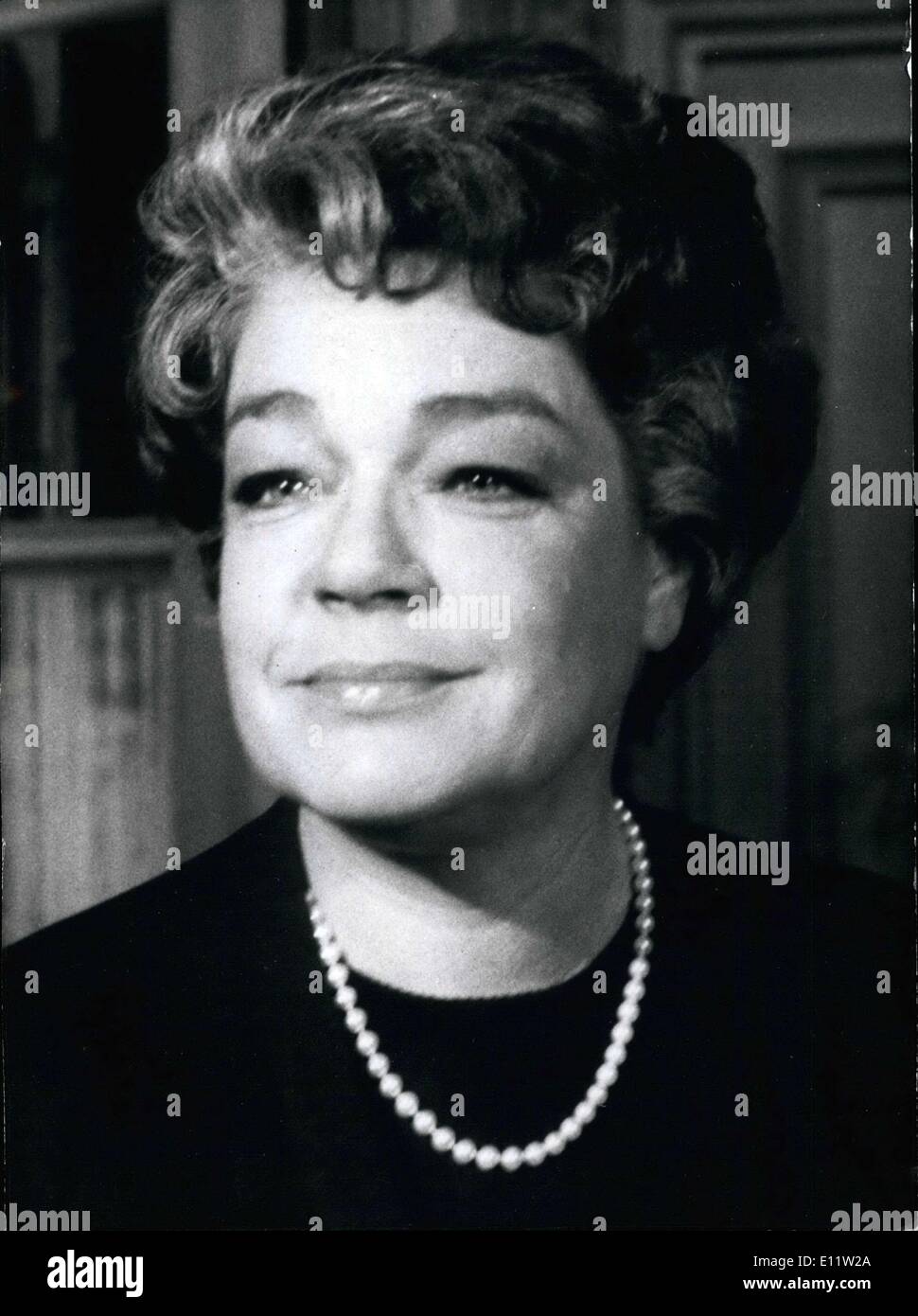Aug. 01, 1980 - Famous actress, Simone Signoret is in the hospital. Here is a picture of her in the movie ''The Cat'' in which Jean Gabin was her co-star. Stock Photo