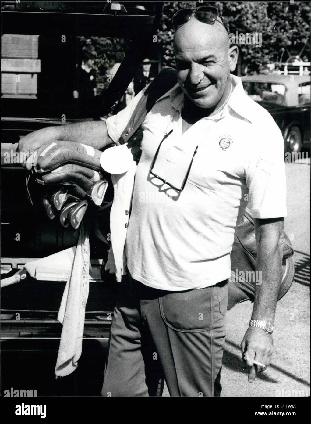 Sep. 09, 1980 - Golf and Showbiz Celebrates Practice for the Bob Hope British Classic Golf Pro-am at Epson. Photo Shows Telly Savalas of Kojak Fame, seen as he arrives at the R.A.C. Country Club, Epson, to Practice for tomorrow Bob Hope Classic. Stock Photo