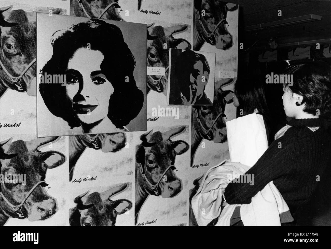 Japanese admire Andy Warhol exhibit Stock Photo