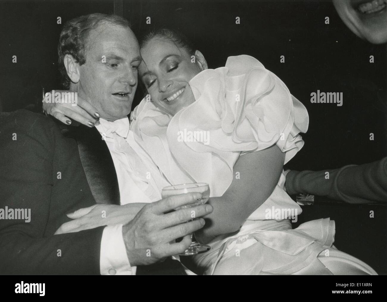 Patti lupone jpg hi-res stock photography and images - Alamy