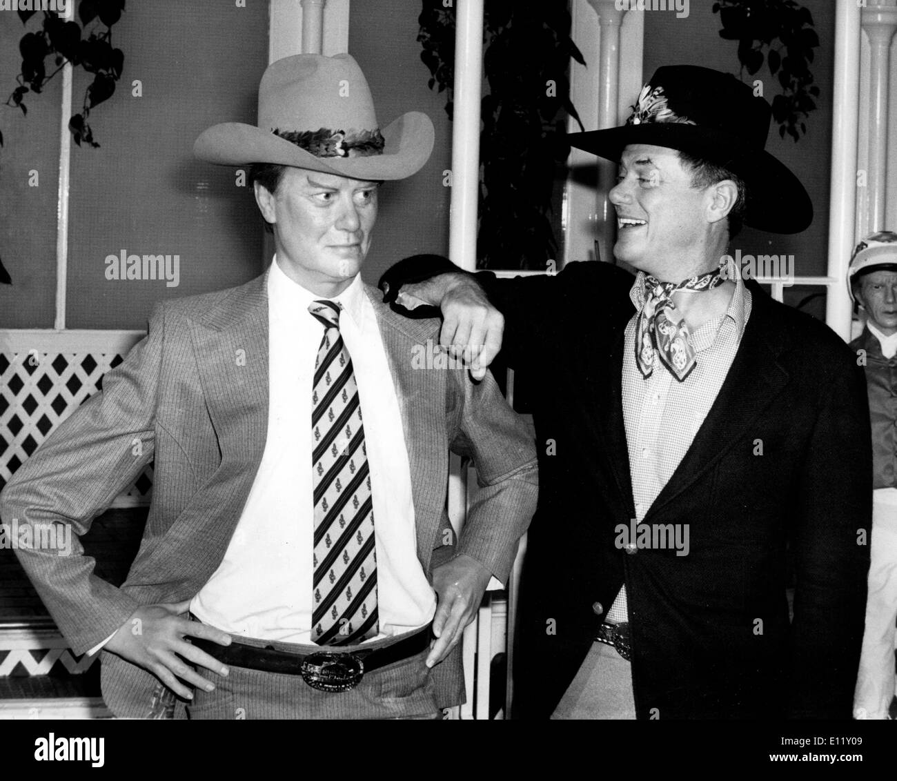 Actor Larry Hagman with wax statue Stock Photo