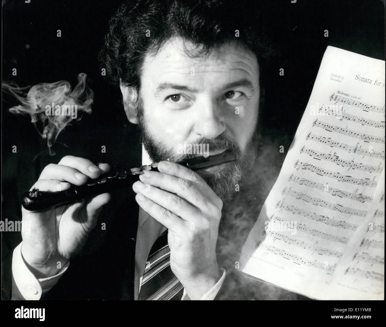 James galway elected pipeman year hires stock photography and images