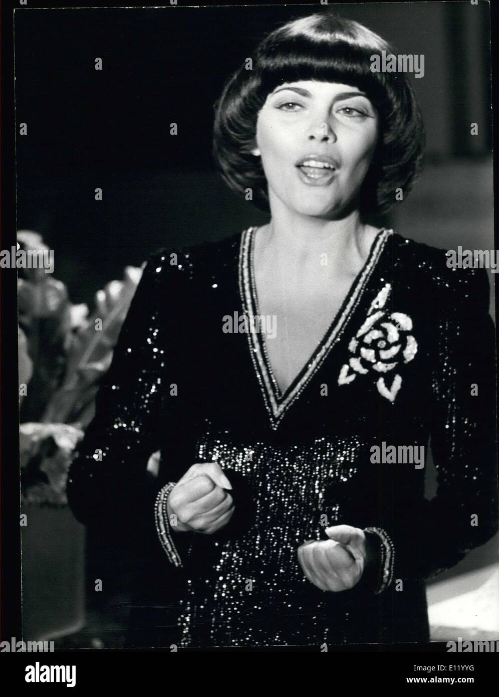 Mireille mathieu hires stock photography and images Alamy