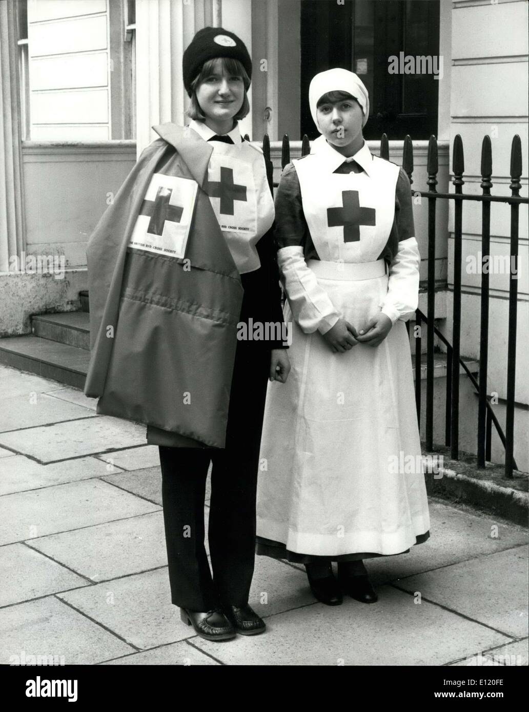 May 08, 1981 - Daughter Of Shirley Williams Rebecca Tat Launch Of New Red Cross Uniform; Rebecca Williams, grand daughter of World War I Red Cross Nurse, Vera Brittain (Testament of Youth) and daughter of Shirley Williams, (SDP), Launched a new Red Cross Uniform today, She was wearing the 1914 Red Cross uniform worn by actress Cheryl Campbell while playing Vera Brittain in the BBC TV series ''Testament of Youth'' Stock Photo