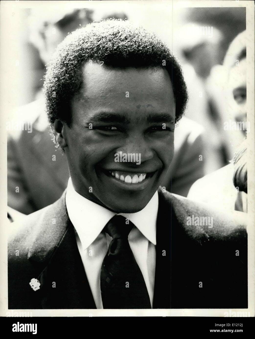 Sep. 23, 1981 - Sugar Ray Leonard meets the press: World Welterweight Boxing Champion Sugar Ray Leopard avoe is all smiles as Stock Photo