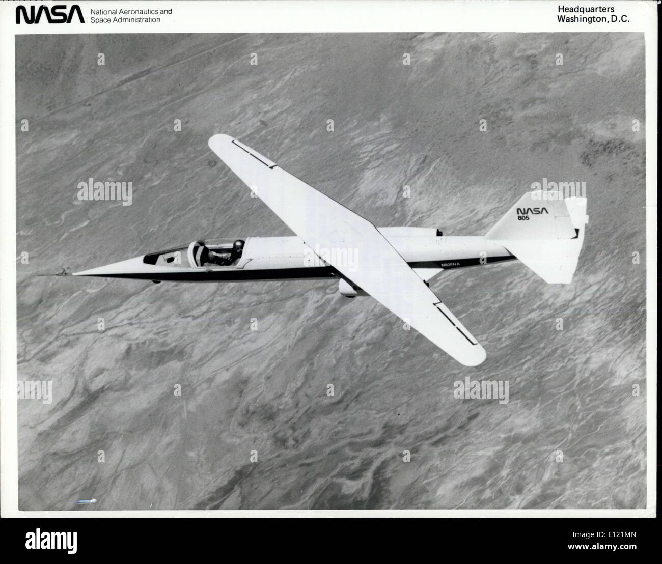 Dec. 02, 1981 - NASA Dryden Flight Research Center, Edwards, CA.. NASA Dryden's AD-1 pivots its scissor wing during a flight test. Researchers are uning the aircraft to check the wing's performance at different angles of rotation. They expect that application of the pivot wing to future supersonic aircraft would increase fuel economy by at least 20 percent. Flying at high speeds with the wing swiveled to oblique angles reduces drag, while placing it in the conventional position gives left necessary for take-off Stock Photo