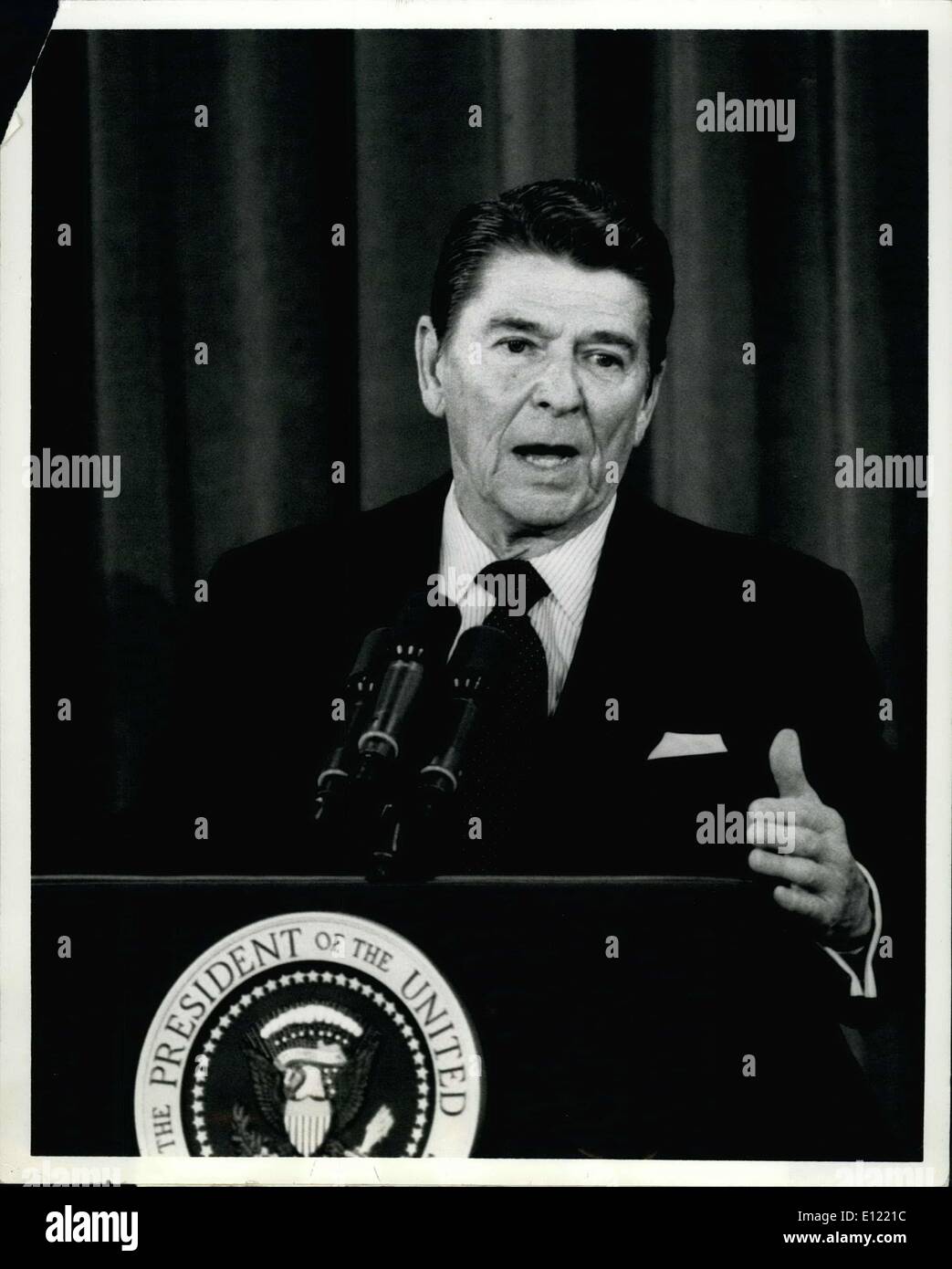 President reagan 1982 hi-res stock photography and images - Alamy