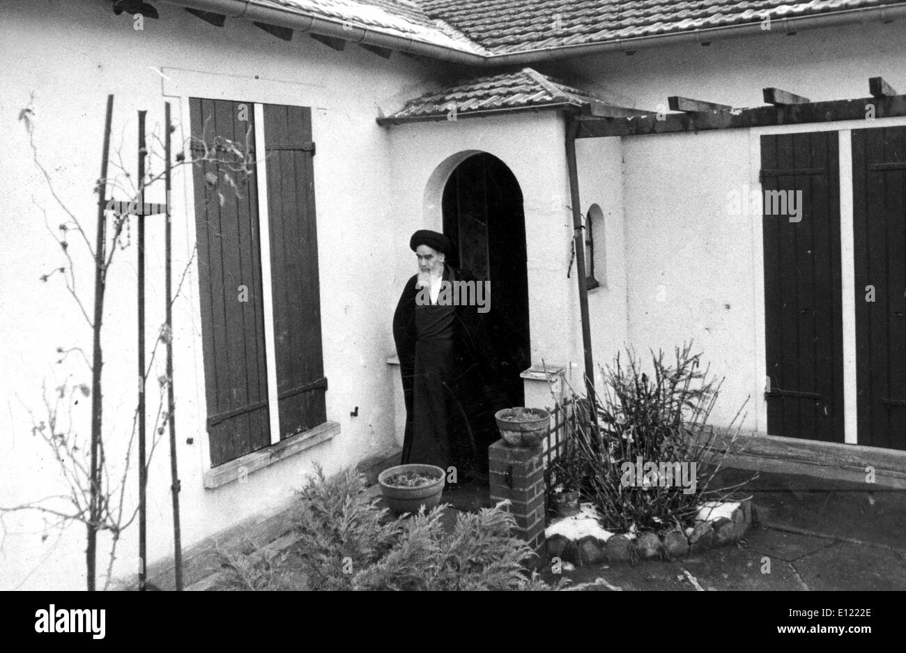 Ayatolla khomeini hi-res stock photography and images - Alamy