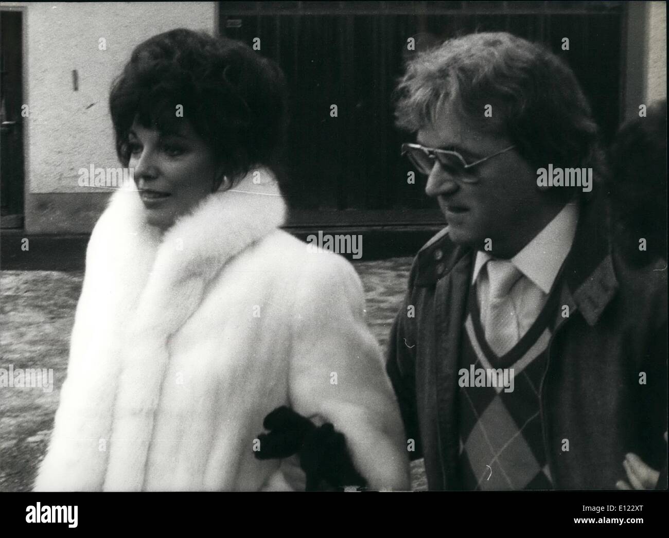 Dec. 12, 1983 - Joan Collins at Gstaad: British Actress Joan Collins well Known from the TV-series ''Denver-Clan'', depends home days at Swiss Winter Resort Gstaad during Xmas Holidays. Stock Photo
