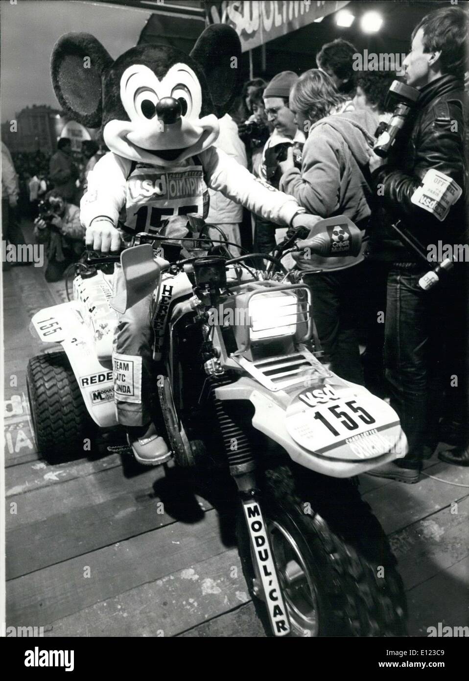 Paris dakar 1985 hi-res stock photography and images - Alamy Paris dakar 1985 hi-res stock photography and images - Alamy