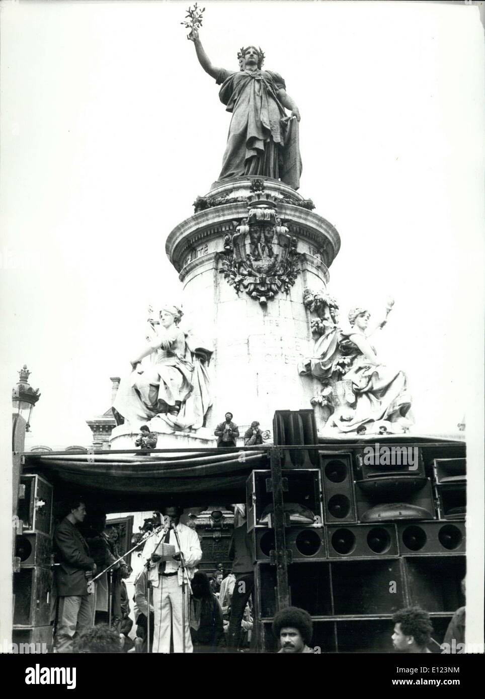 Apr. 22, 1985 - Place de la Republic Stock Photo - Alamy