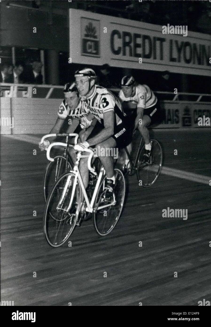 Nov. 15, 1984 - Laurent Fignon and Charly Mottet racing in the relay. Stock Photo
